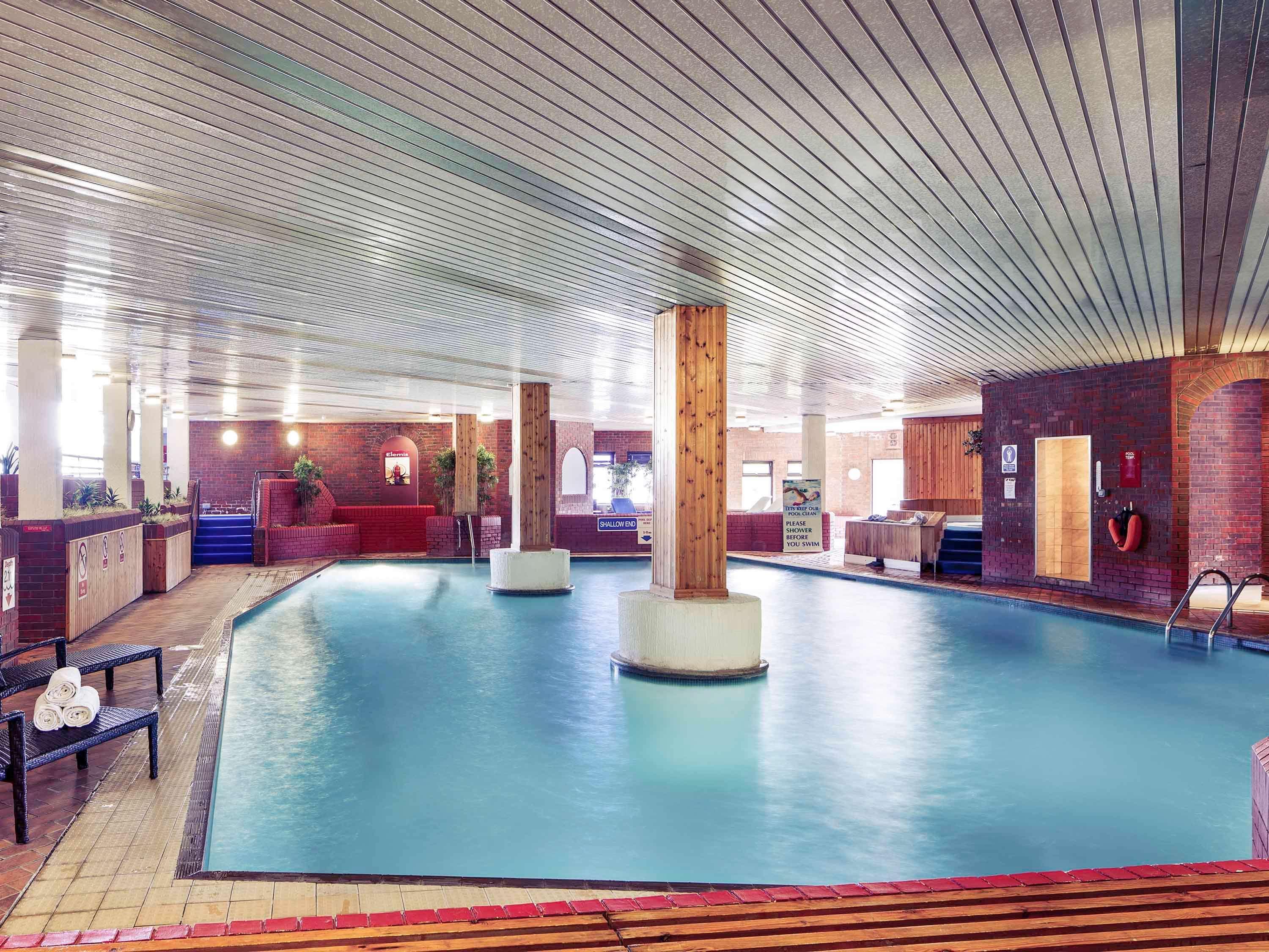 Mercure Maidstone Great Danes Hotel Esterno foto