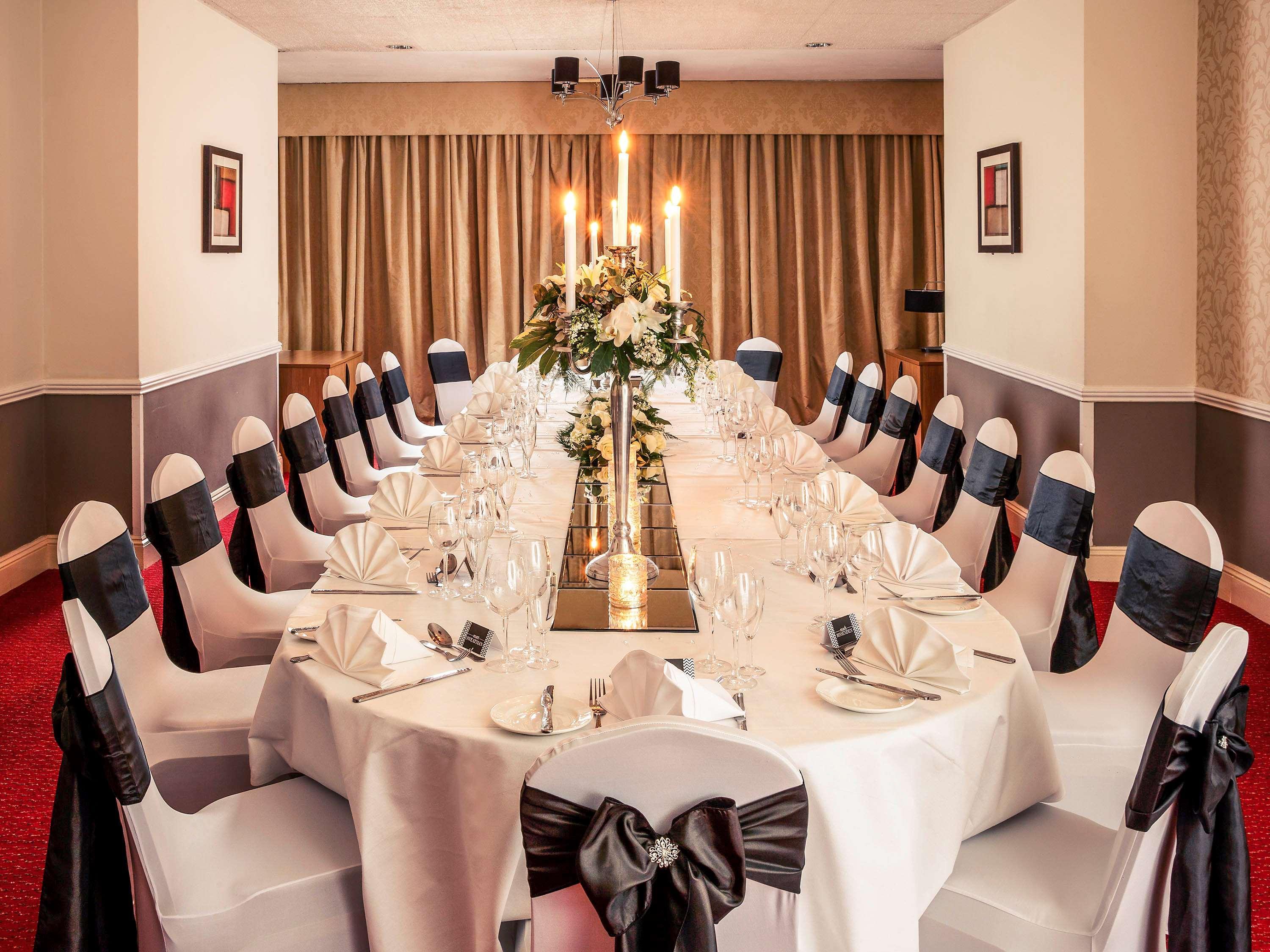Mercure Maidstone Great Danes Hotel Esterno foto