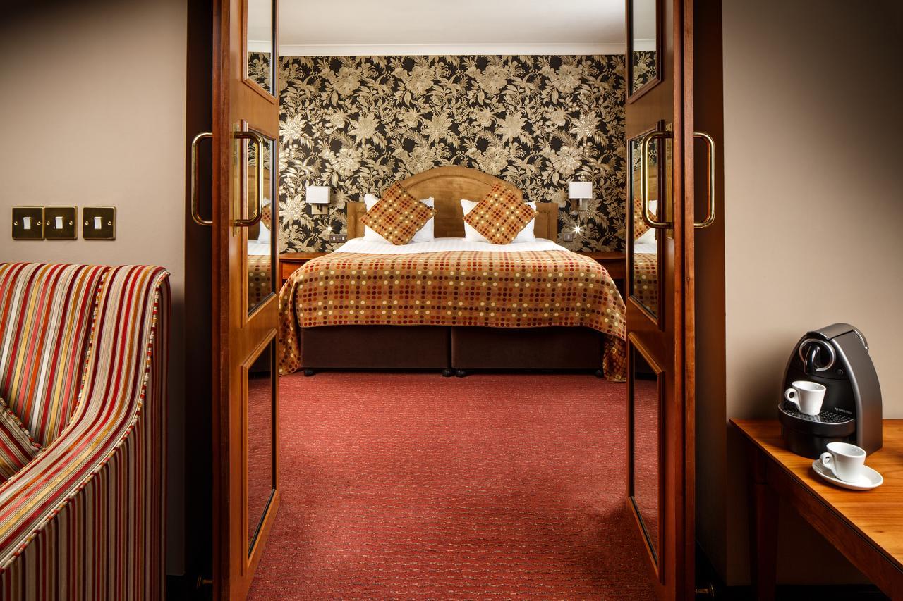 Mercure Maidstone Great Danes Hotel Esterno foto